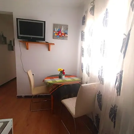 Apartamento Apartamento De 2 Luminoso